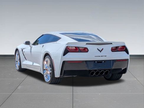 Used 2017 Chevrolet Corvette Stingray Coupe w/ Carbon Flash Badge Package RWD image 3