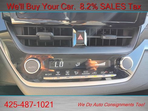 Used 2024 Toyota Corolla LE FWD image 21