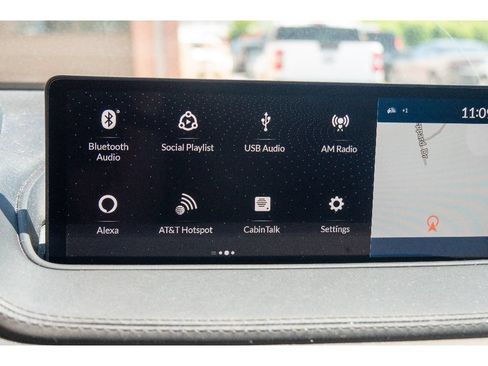 Used 2024 Acura MDX SH-AWD w/ Advance Package image 30