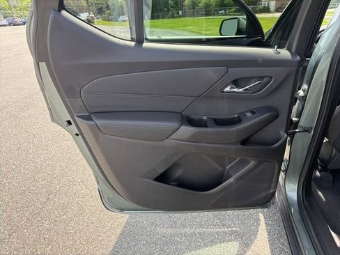 Used 2023 Chevrolet Traverse LT w/ LPO, Floor Liner Package AWD/4WD image 14