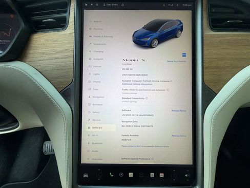 Used 2020 Tesla Model X Long Range AWD/4WD image 33