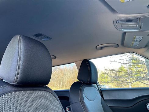 Used 2018 Kia Soul + image 13