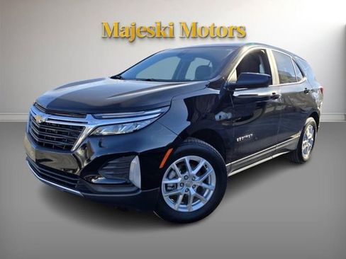 Used 2022 Chevrolet Equinox LT image 3