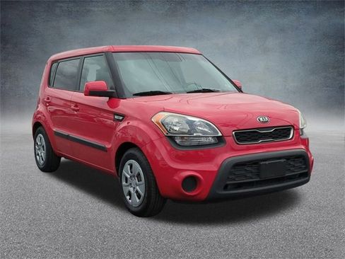 Used 2013 Kia Soul image 3