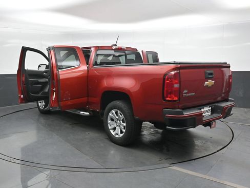 Used 2016 Chevrolet Colorado LT w/ LT Convenience Package RWD image 46