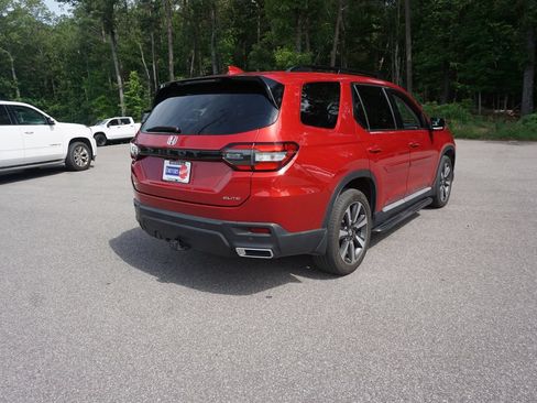 Used 2023 Honda Pilot Elite image 24