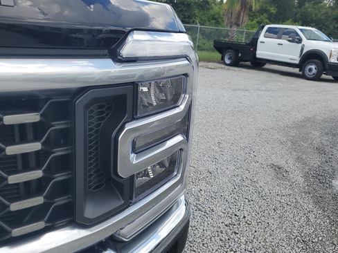 New 2026 Ford F350 Lariat w/ Lariat Ultimate Package image 4