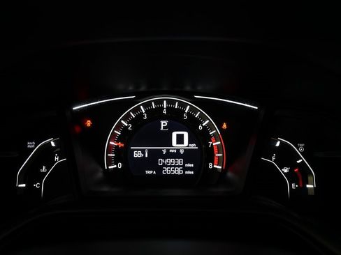 Used 2018 Honda Civic LX image 2