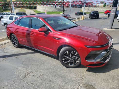 Used 2025 Hyundai Sonata SEL image 13