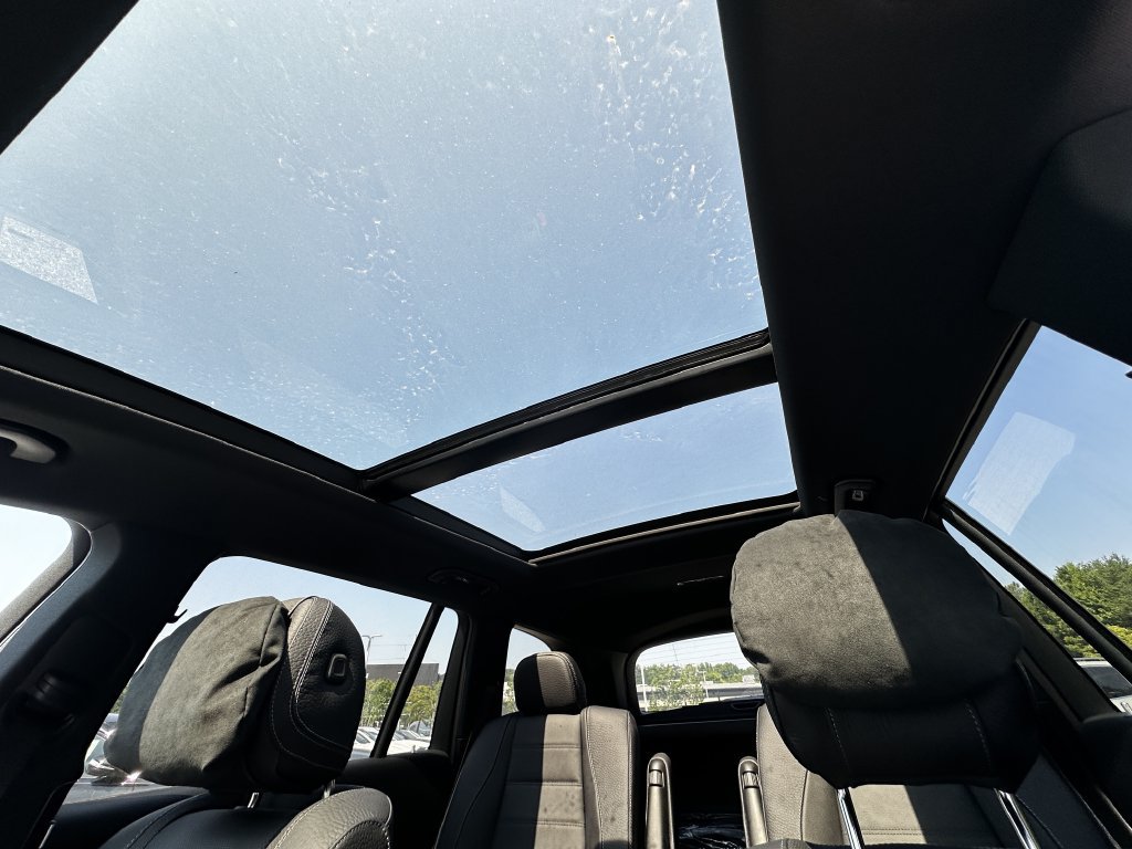 New 2026 Mercedes-Benz GLS 450 4MATIC image 33