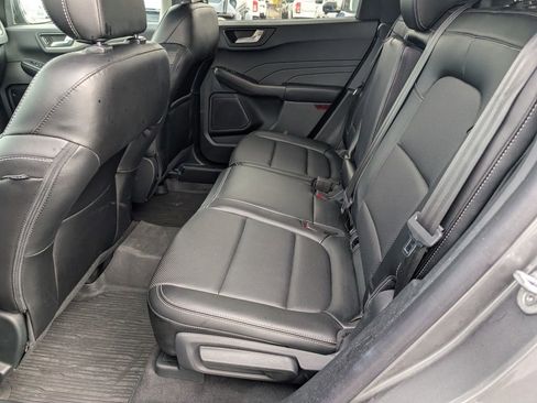 Used 2022 Ford Escape SEL w/ Technology Package image 8