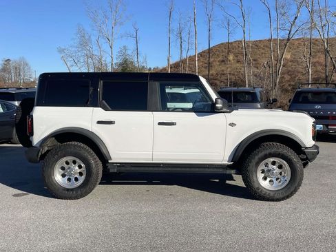 Used 2024 Ford Bronco Wildtrak image 29