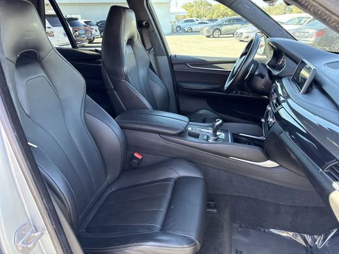 Used 2017 BMW X5 M image 41
