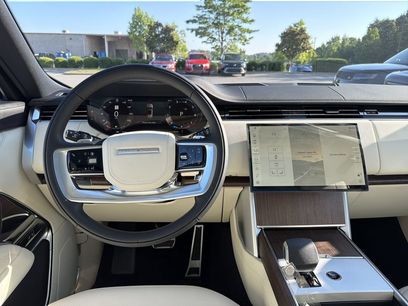 New 2026 Land Rover Range Rover SE