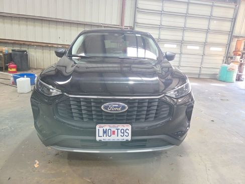 Used 2025 Ford Escape Active AWD/4WD image 7
