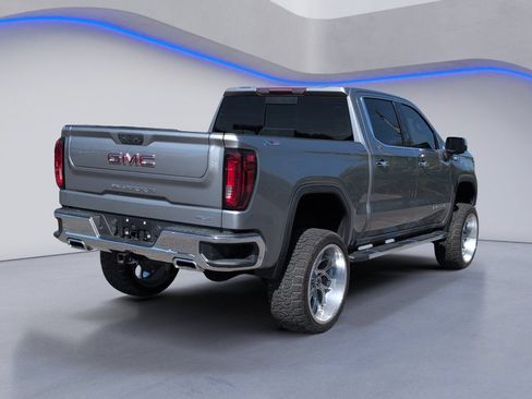 Used 2023 GMC Sierra 1500 SLT w/ SLT Convenience Package AWD/4WD image 3