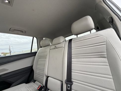 Certified 2022 Volkswagen Tiguan S image 8