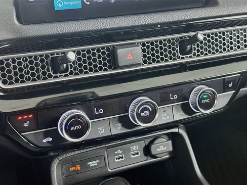 Used 2022 Honda Civic Touring image 24