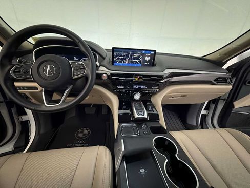 Used 2023 Acura MDX w/ Technology Package AWD/4WD image 16