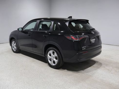 Used 2024 Honda HR-V LX image 5