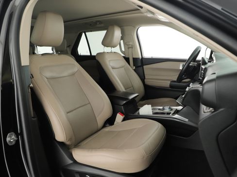 Used 2020 Ford Explorer Limited w/ Class III Trailer Tow Package image 20