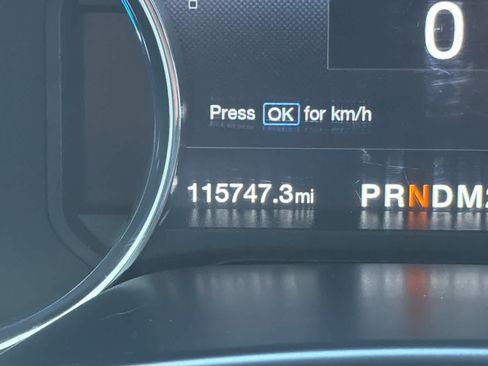 Used 2019 Ford F250 Platinum w/ Platinum Ultimate Package AWD/4WD image 25