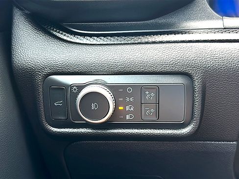 Used 2022 Ford Explorer ST w/ Equipment Group 401A RWD image 38