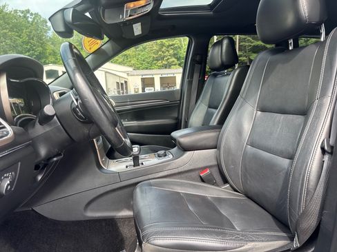 Used 2014 Jeep Grand Cherokee Limited AWD/4WD image 9