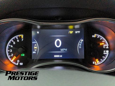 Used 2019 Jeep Grand Cherokee Trailhawk AWD/4WD image 19