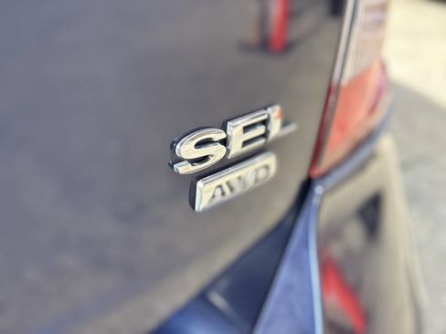 Used 2011 Ford Edge SEL w/ 202A Rapid Spec Order Code image 38