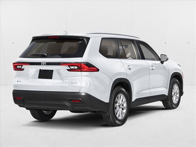 New 2026 Toyota Grand Highlander XLE FWD image 2