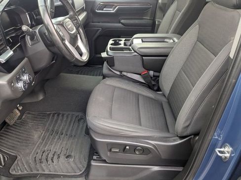 Used 2024 GMC Sierra 1500 Elevation image 15