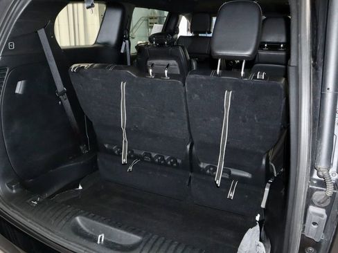 Used 2025 Chrysler Pacifica Select FWD image 14