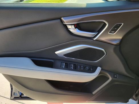 New 2026 Acura RDX SH-AWD image 15