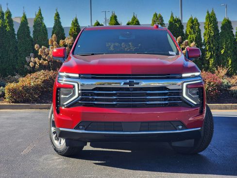 New 2026 Chevrolet Suburban LT w/ Comfort Package image 5