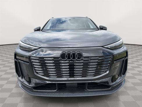 New 2027 Audi Q6 e-tron Premium Plus image 8