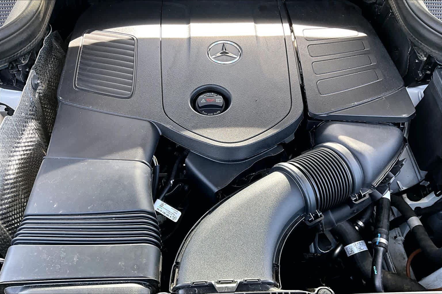 Used 2024 Mercedes-Benz GLE 450e 4MATIC image 32