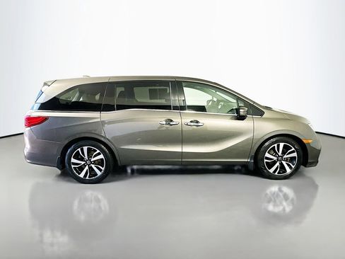 Used 2019 Honda Odyssey Elite image 8