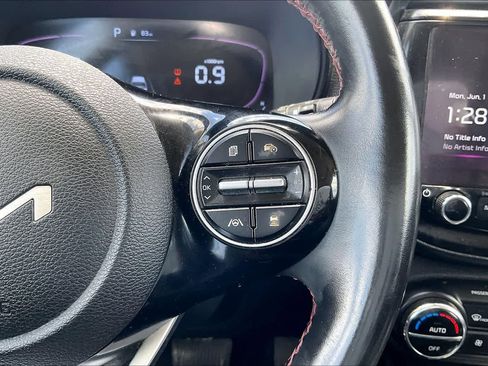 Used 2023 Kia Soul GT-Line w/ GT-Line Technology Package FWD image 20