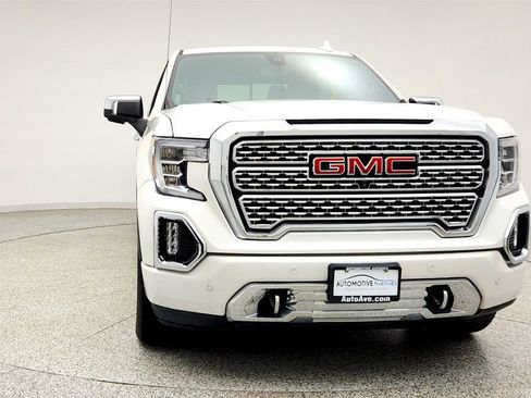 Used 2020 GMC Sierra 1500 Denali w/ Technology Package AWD/4WD image 2