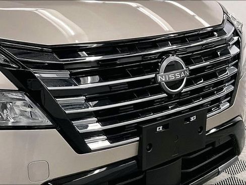 New 2026 Nissan Rogue Platinum image 16