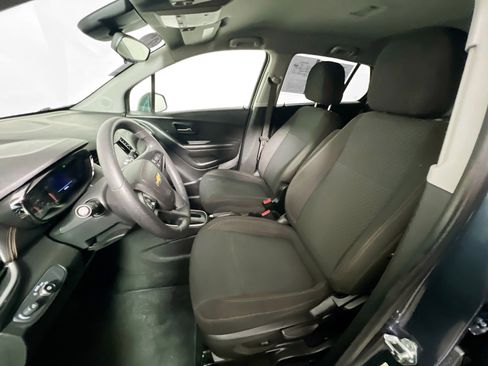 Used 2021 Chevrolet Trax LS w/ Tint and Cruise Package image 14