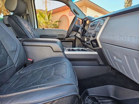 Used 2016 Ford F350 XLT w/ XLT Value Package AWD/4WD image 16