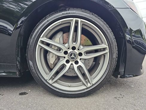 Used 2018 Mercedes-Benz E 400 4MATIC Cabriolet image 23