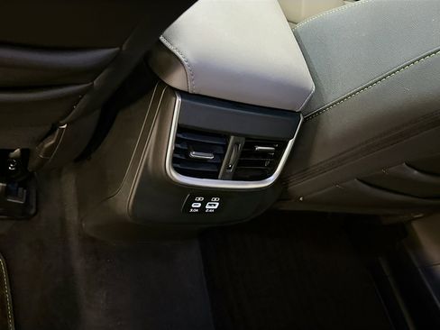 Used 2024 Subaru Outback Onyx Edition image 28