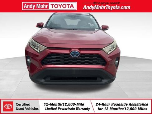 Certified 2021 Toyota RAV4 XLE w/ XLE Grade Weather Package AWD/4WD image 3