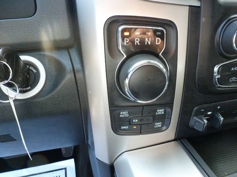 Used 2016 RAM 1500 Big Horn AWD/4WD image 41