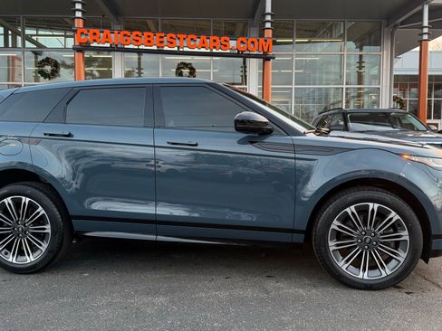 Used 2024 Land Rover Range Rover Evoque Dynamic SE image 2