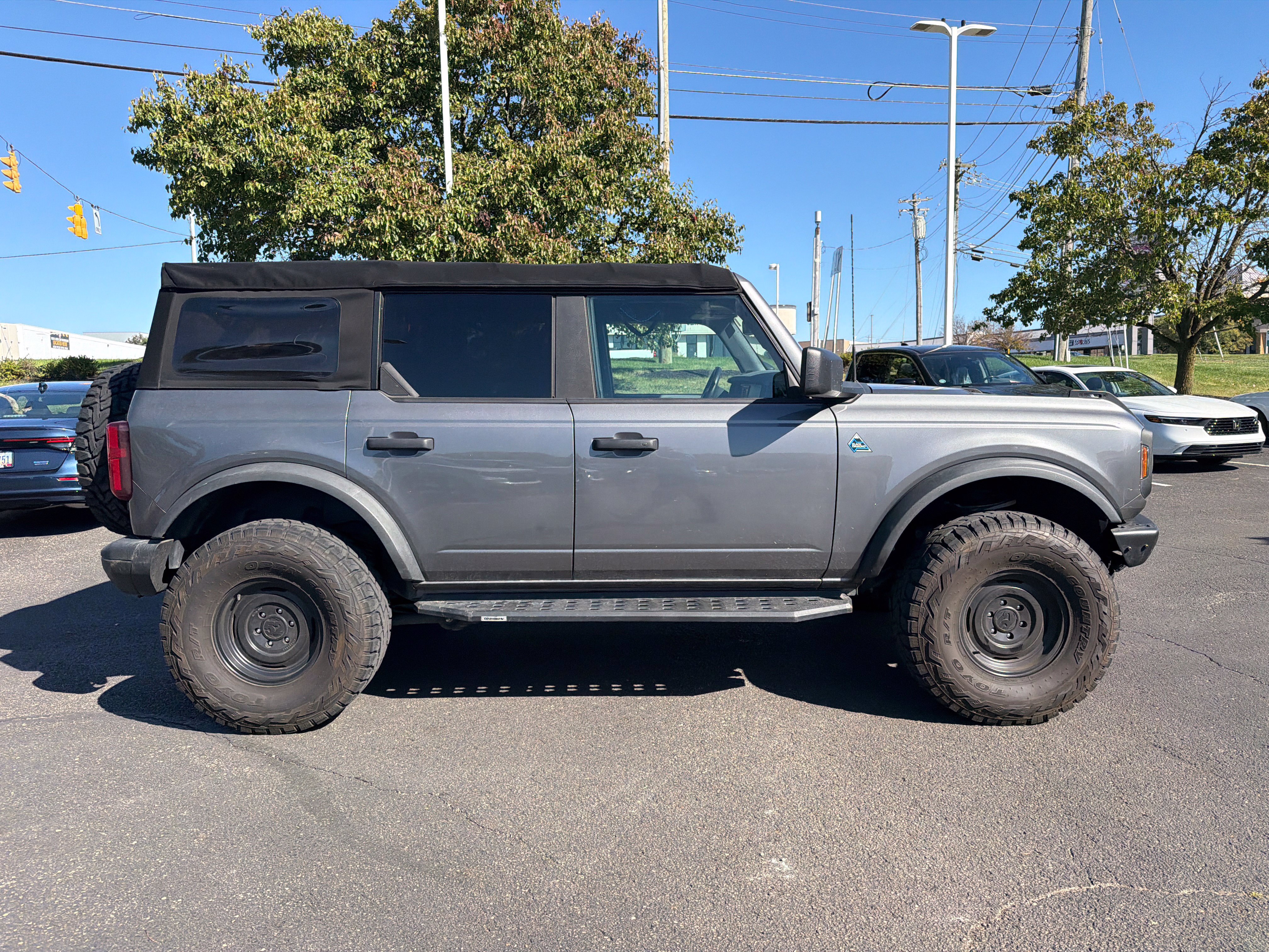 Used 2021 Ford Bronco Black Diamond AWD/4WD image 24