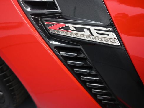 Used 2016 Chevrolet Corvette Z06 w/ 3LZ Preferred Equipment Group RWD image 48